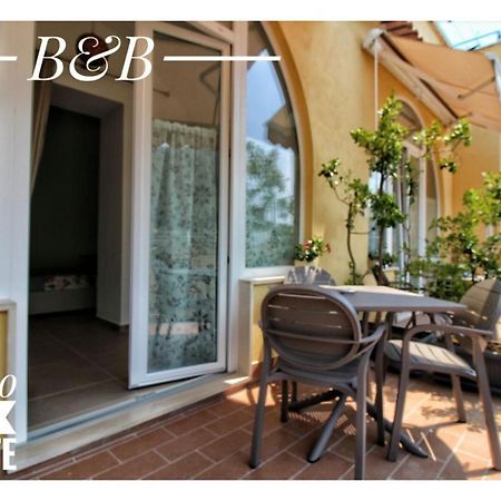 Bed and Breakfast Il Covo Delle Civette Виетри Экстерьер фото