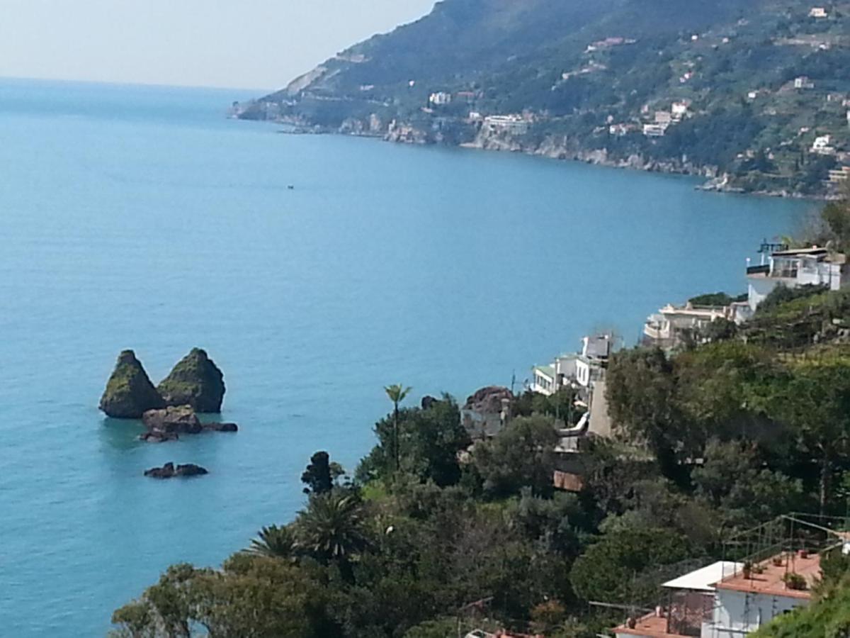 Bed and Breakfast Il Covo Delle Civette Виетри Экстерьер фото
