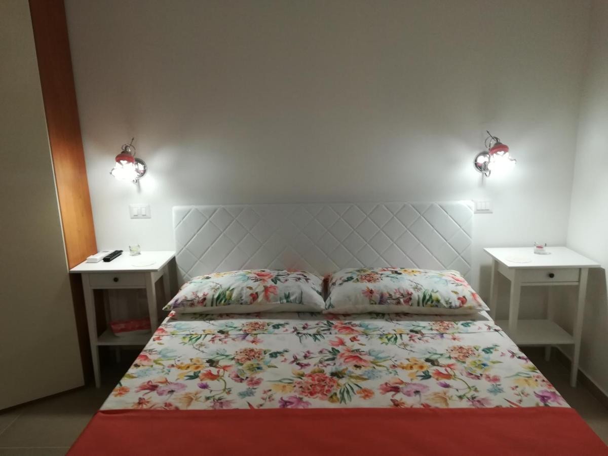 Bed and Breakfast Il Covo Delle Civette Виетри Экстерьер фото