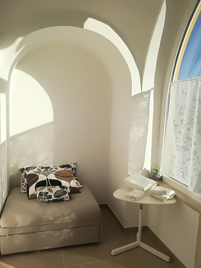 Bed and Breakfast Il Covo Delle Civette Виетри Экстерьер фото
